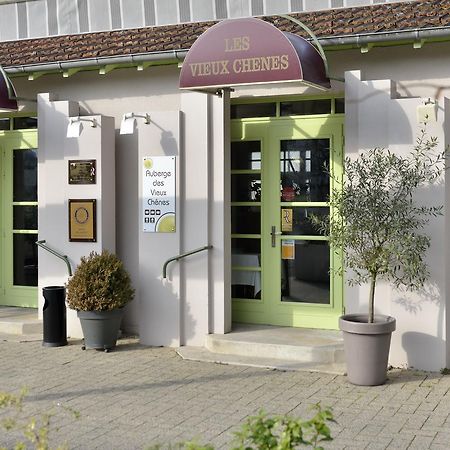 Logis Auberge Des Vieux Chenes Malemort Экстерьер фото